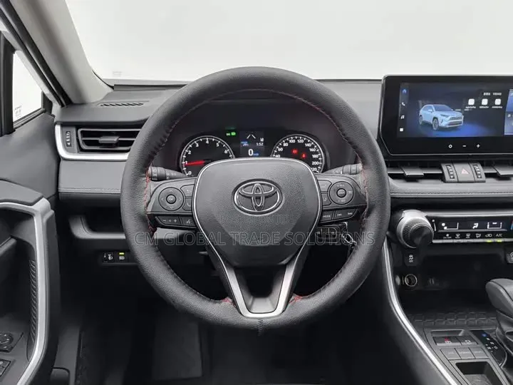 Toyota RAV4 2024 White