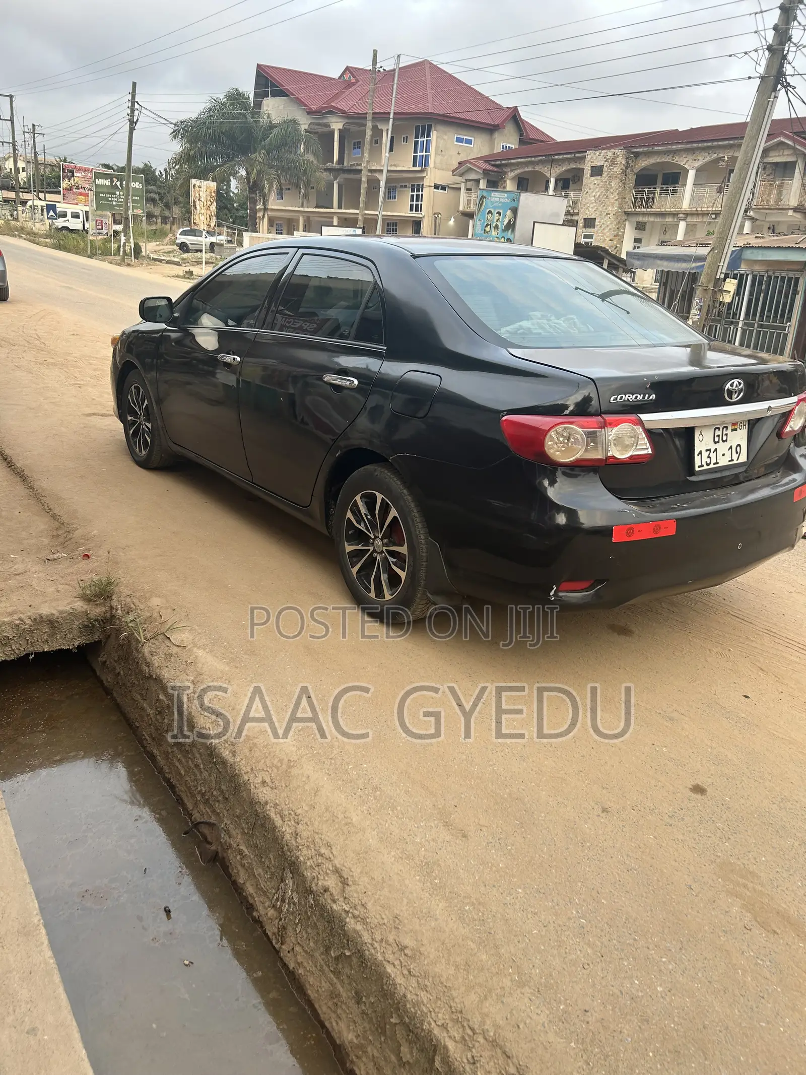 Toyota Corolla LE 4dr Sedan (1.8L 4cyl 4A) 2013 Black