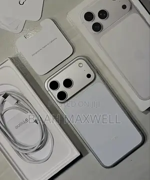 New Apple iPhone 17 Pro Max 256 GB Silver