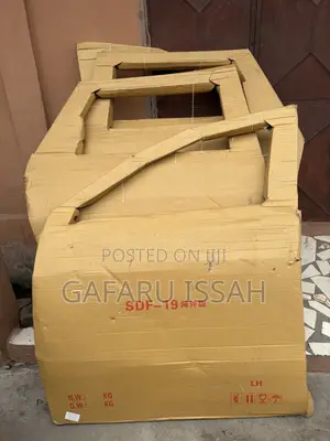 Santafe 2019 - Front Left Door