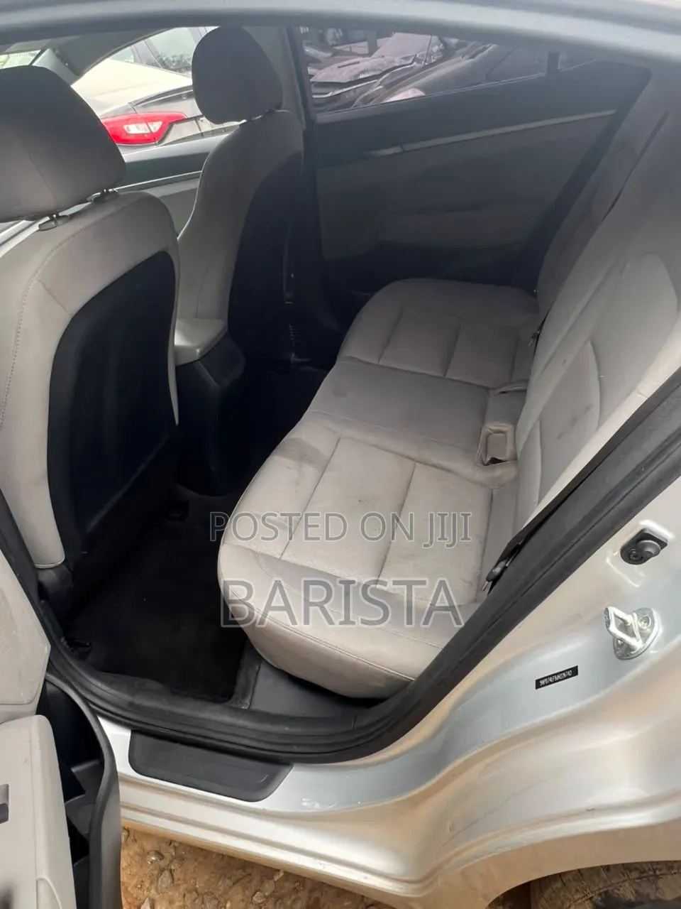 Hyundai Elantra 2018 Silver