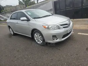 Toyota Corolla 2013 Gray