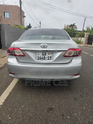 Toyota Corolla 2013 Gray