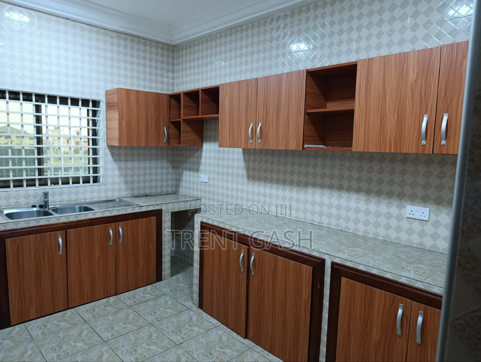 2bdrm Apartment in Oyarifa, Accra Metropolitan for rent
