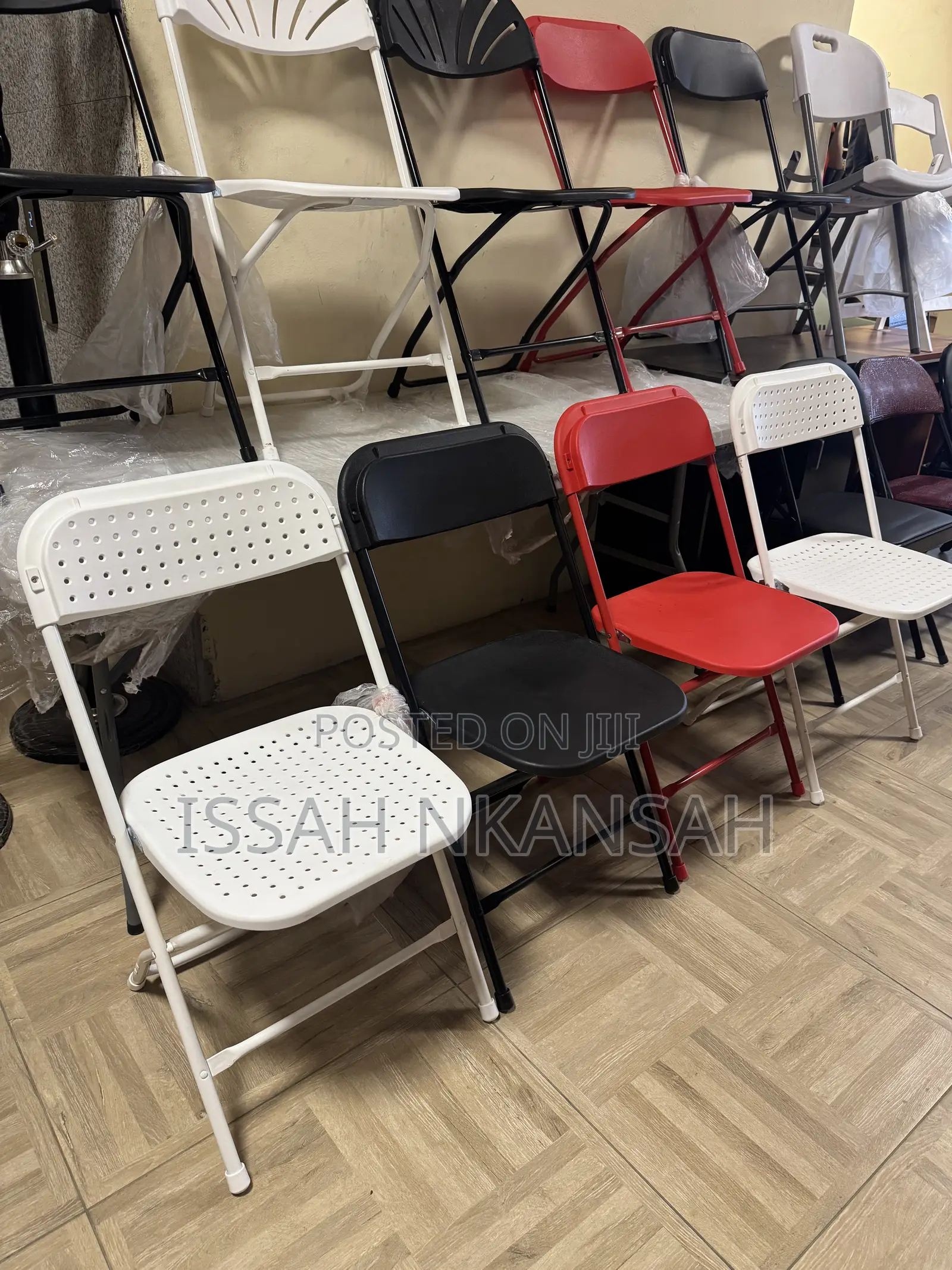 Flat Back Plastic Chairs