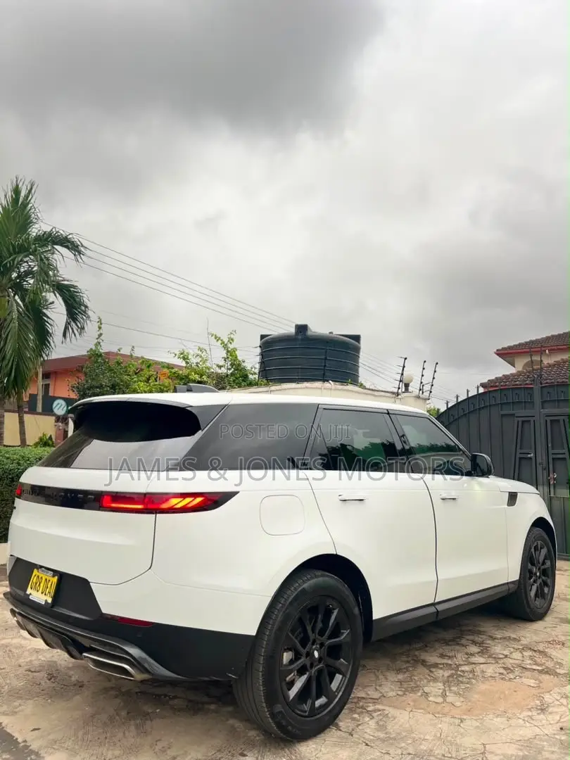 Land Rover Range Rover Sport 2025 White