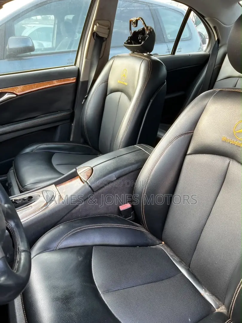 Mercedes-Benz E300 2003 Black