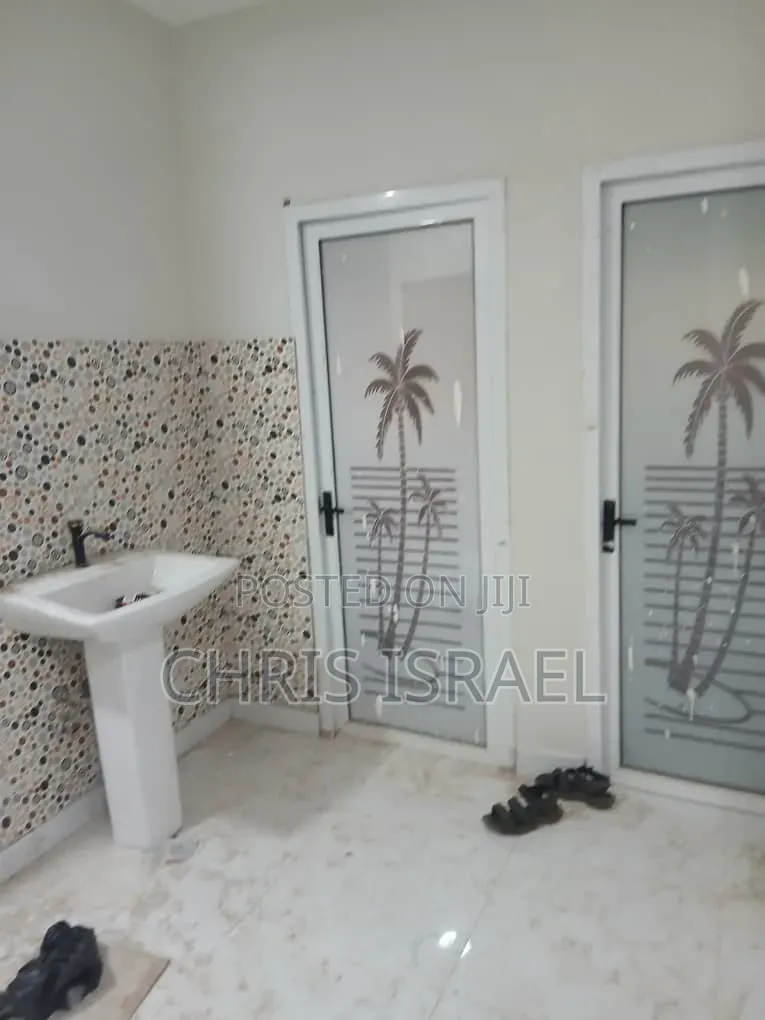 4bdrm House in Valley View for rent