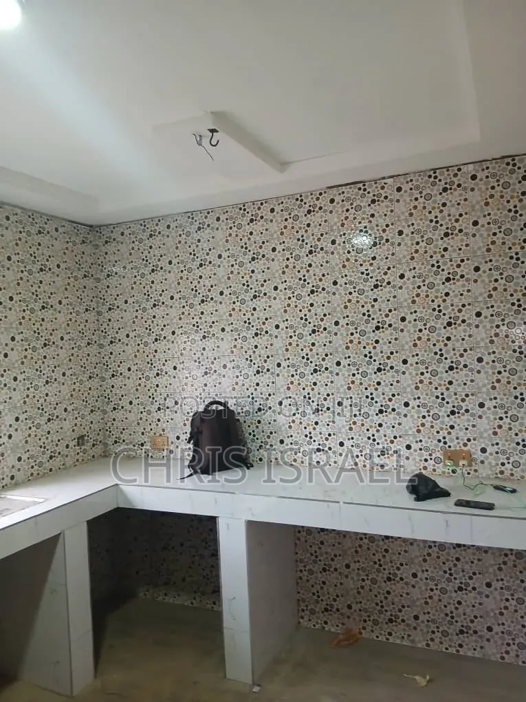 4bdrm House in Valley View for rent