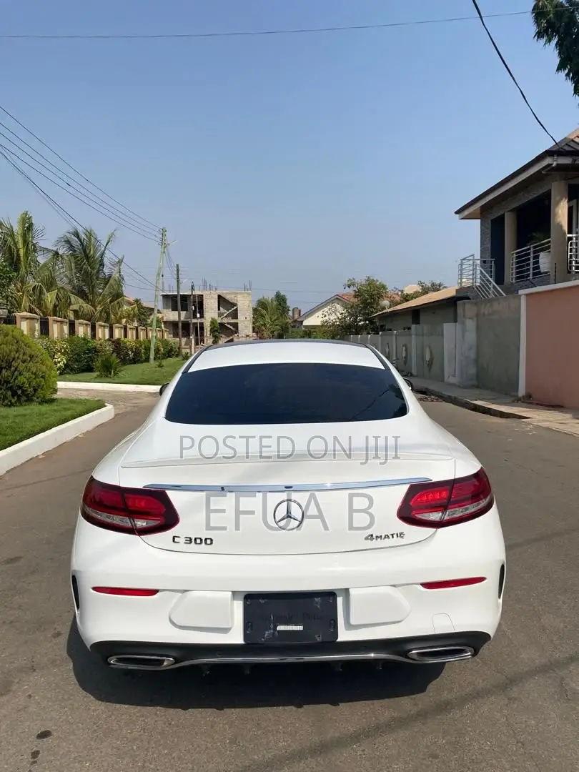Mercedes-Benz C300 2019 White