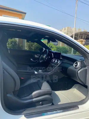 Mercedes-Benz C300 2019 White