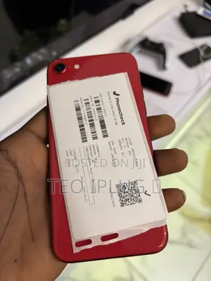 Apple iPhone SE (2020) 128 GB Red