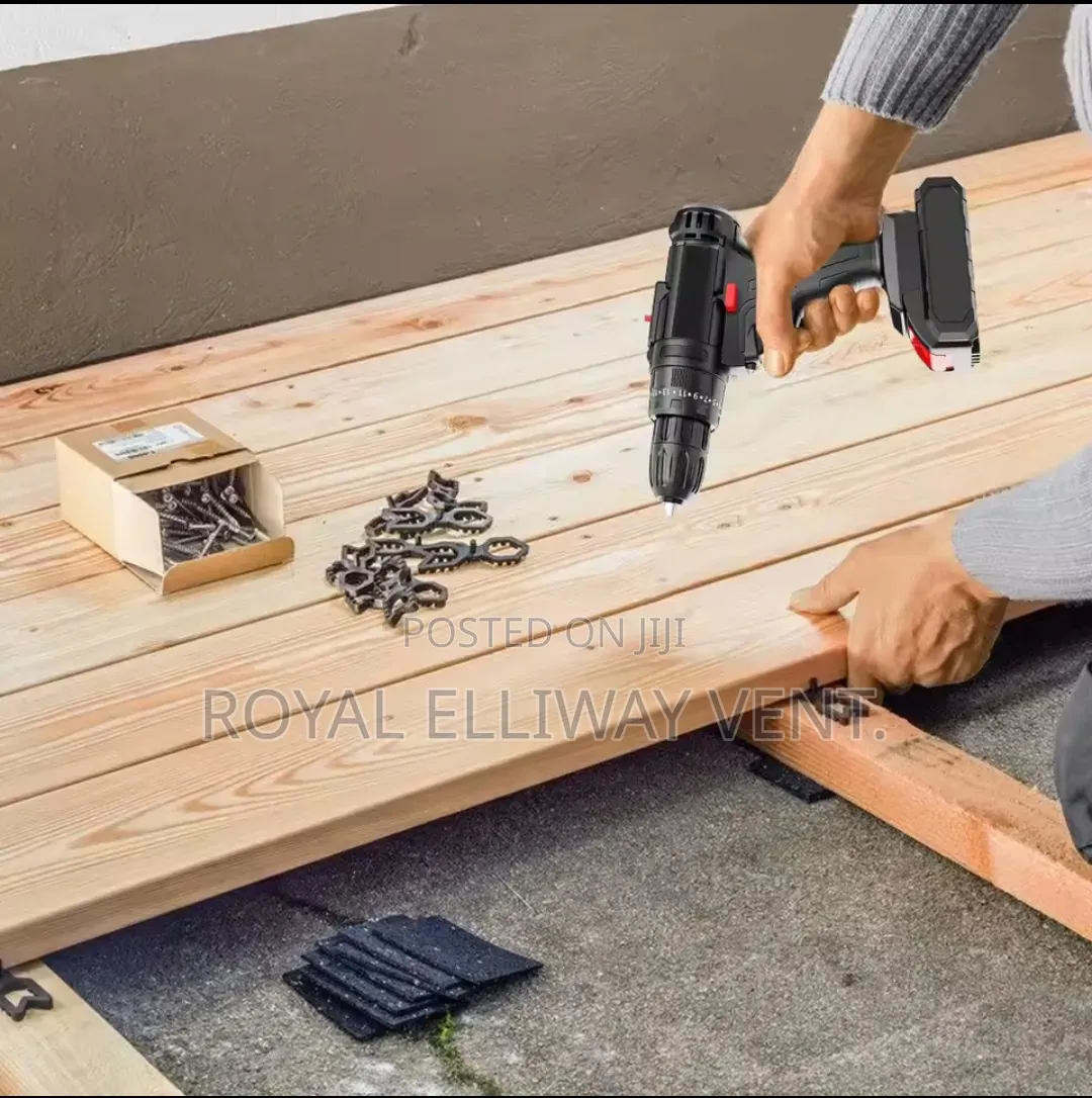 Drilling and Screwing Machine With 2 Batteries