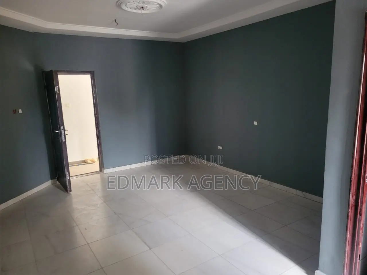 2bdrm Apartment in Agbogba, Cemetery Area for rent