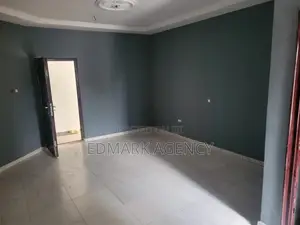 2bdrm Apartment in Agbogba, Cemetery Area for rent