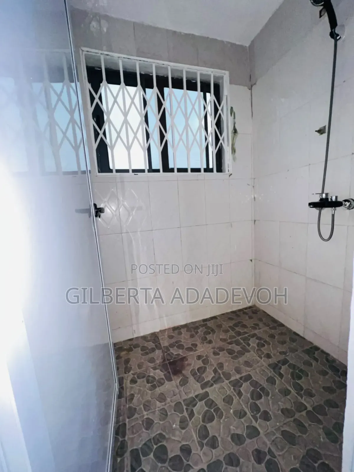 2bdrm Apartment in Borga Homes, Danfa for rent