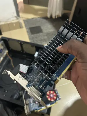 Nvidia Gt 210 SL 1GB Ddr3 Graphics Card