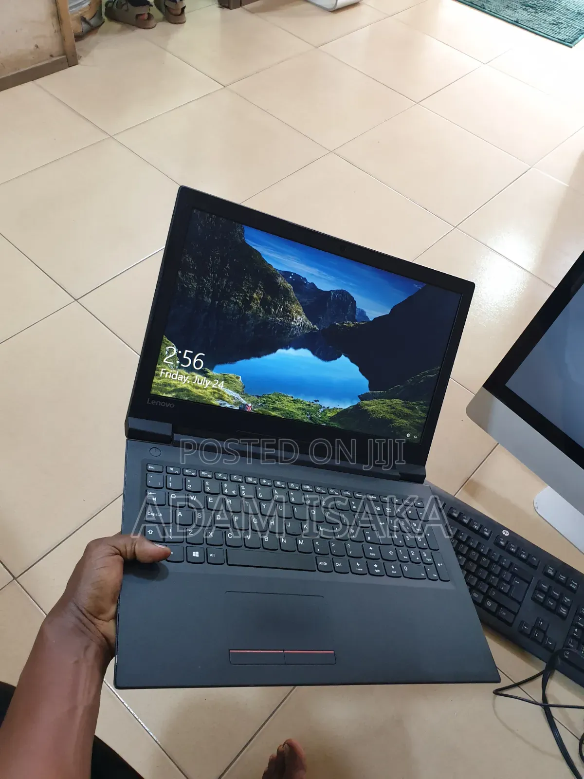 Laptop Lenovo V110 4GB Intel Core i5 HDD 500GB