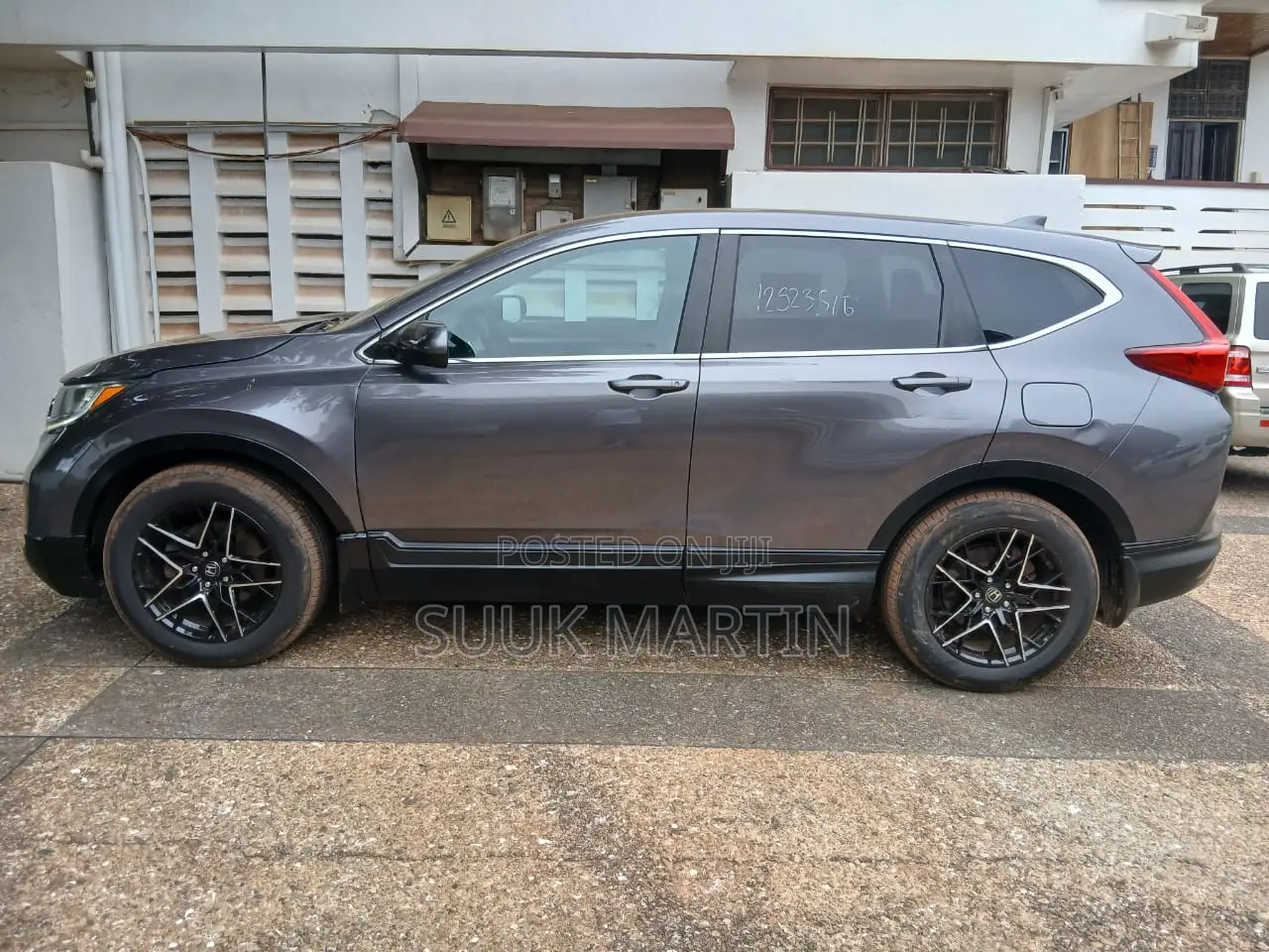 Honda CR-V LX 4dr SUV AWD (2.4L 4cyl CVT) 2017 Gray