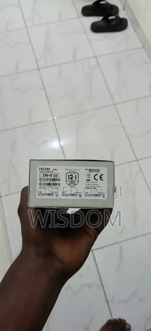New Tecno Camon Slim 256 GB Blue
