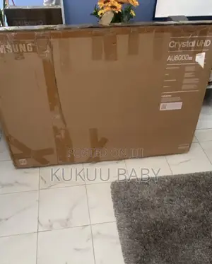RELOCATION SALE: Europe 50inch Samsung Smart Au8070 for Sale