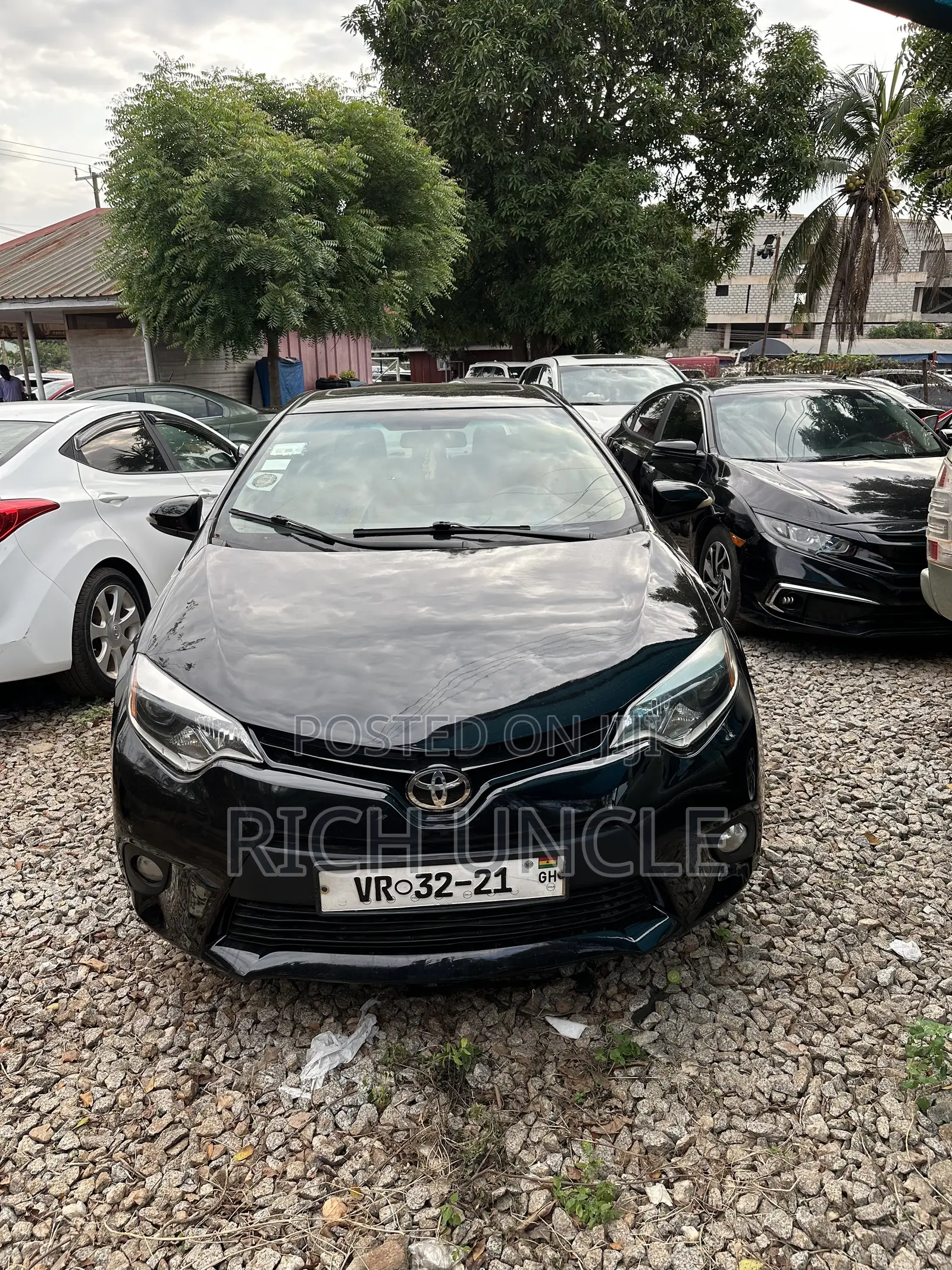 Toyota Corolla S 4dr Sedan (1.8L 4cyl CVT) 2016 Black
