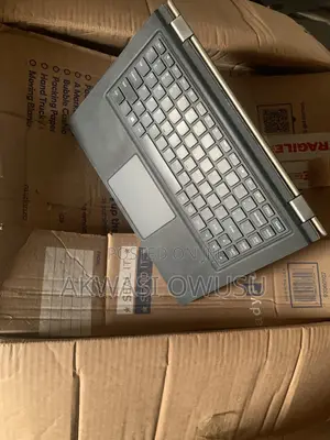 Laptop Asus UX30 4GB Intel Core i3 HDD 500GB