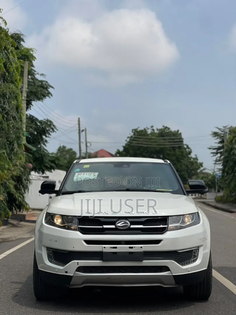 Car 2016 White