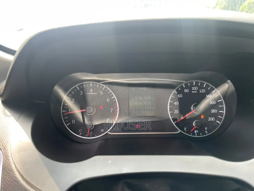 Car 2016 White