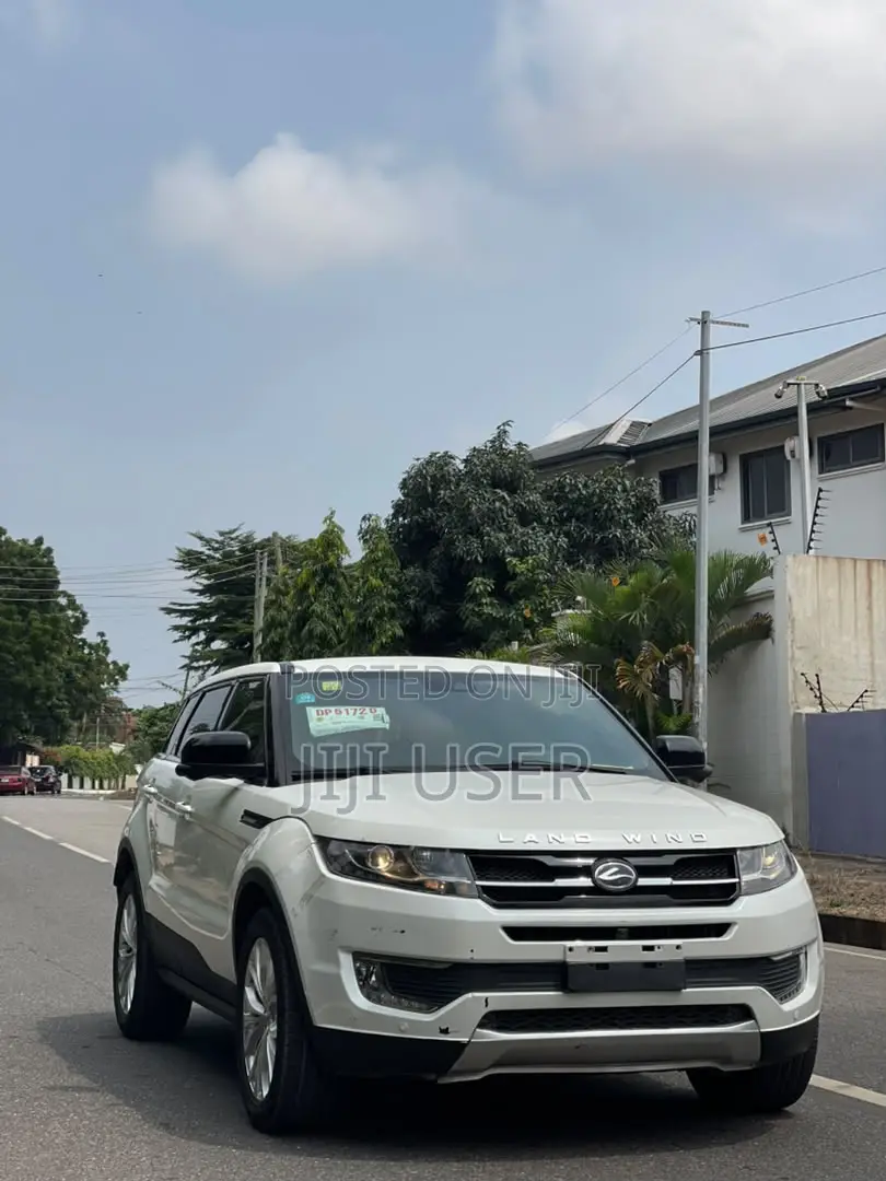 Car 2016 White