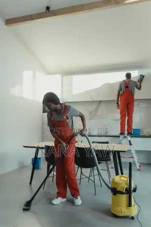Cleaners / Housekeeping Supervisor