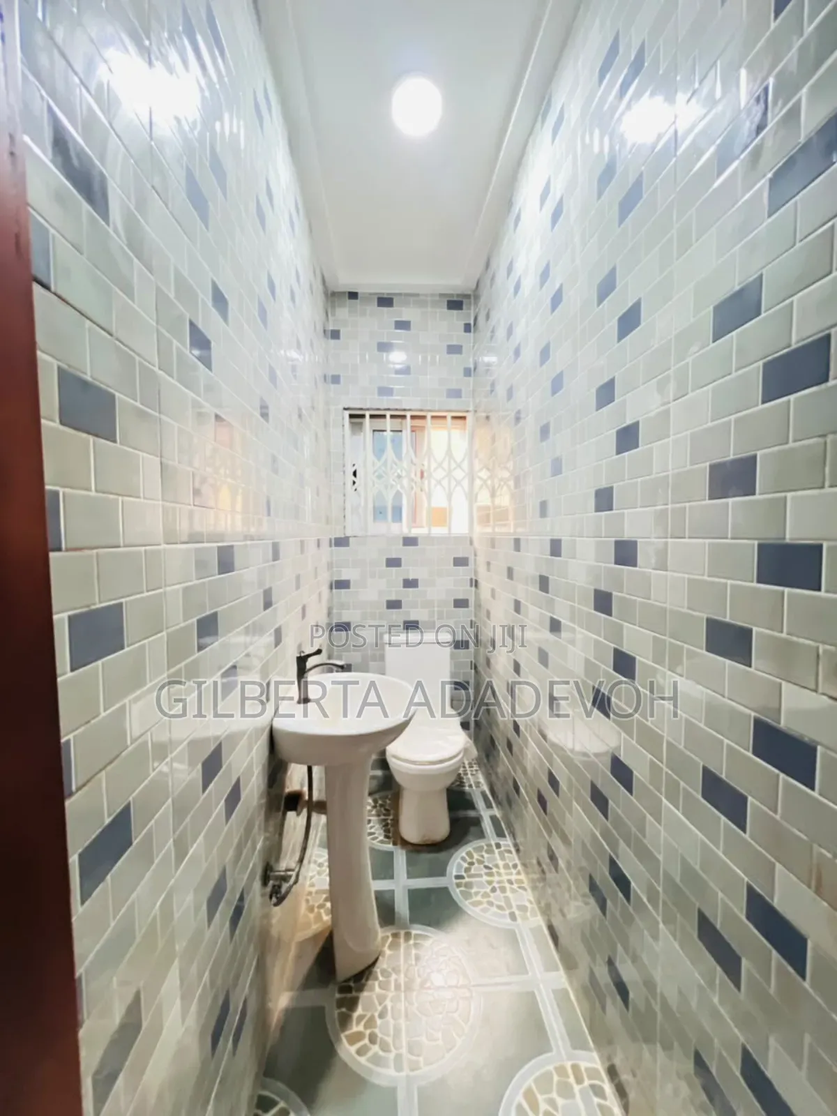 2bdrm Apartment in Danfa for rent