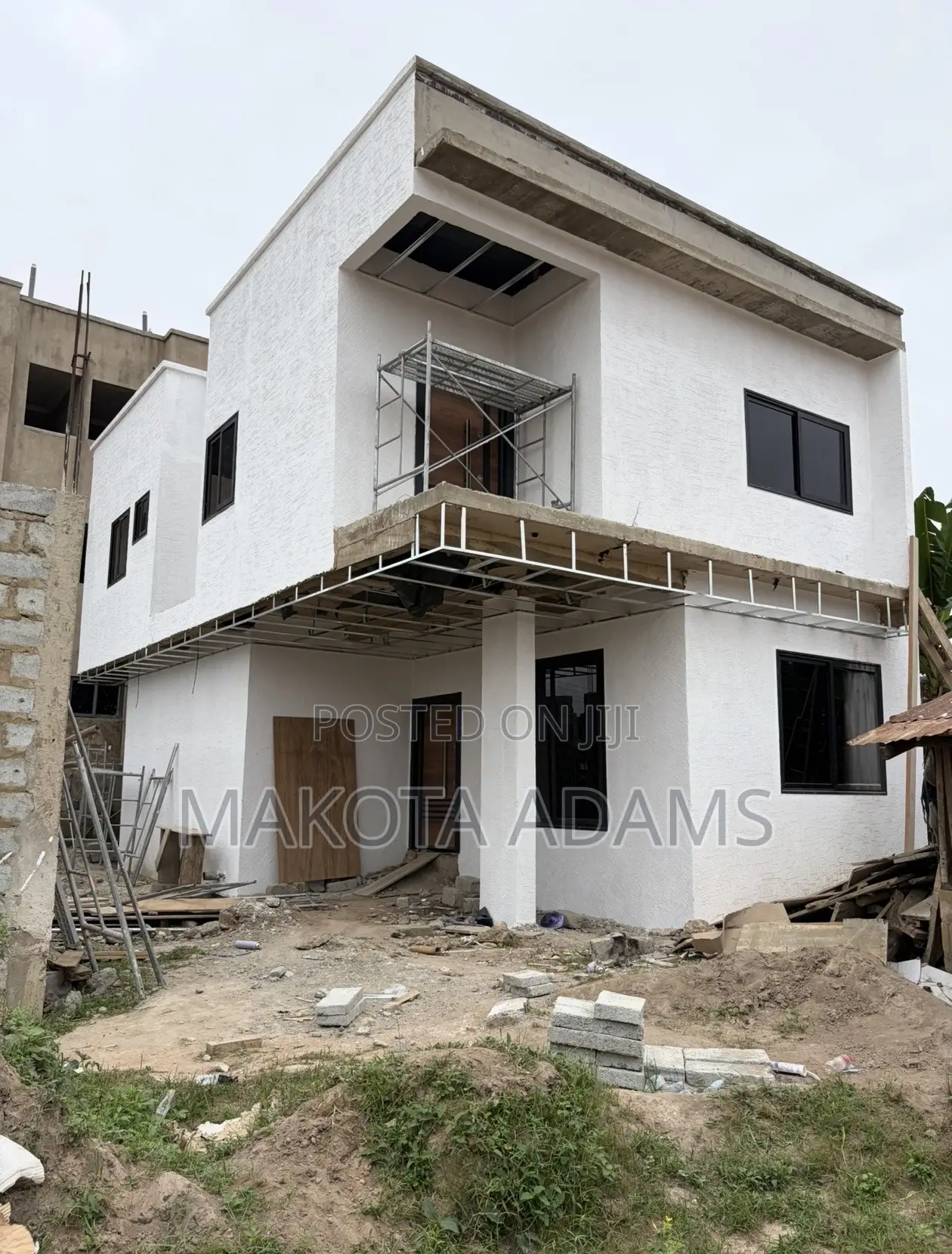 4bdrm Townhouse/Terrace in Axe Court, Pillar 2 for sale