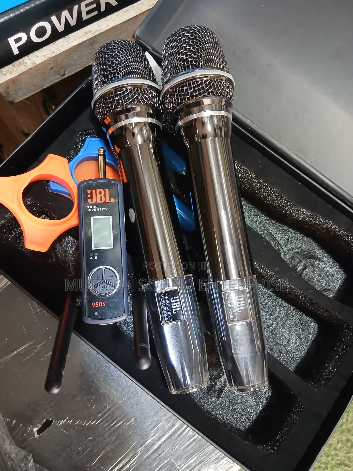 JBL Universal Cordless Microphone ( 2 in 1)