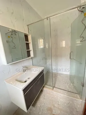 3bdrm House in Baatsona Total for sale