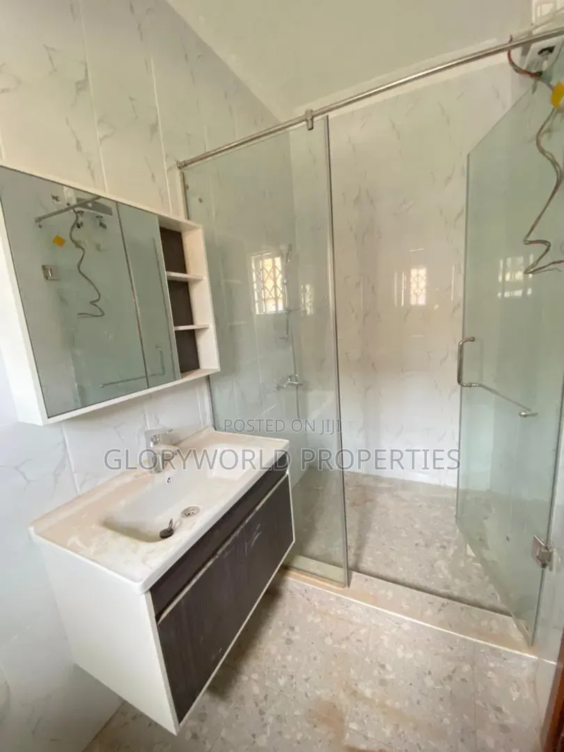 3bdrm House in Baatsona Total for sale