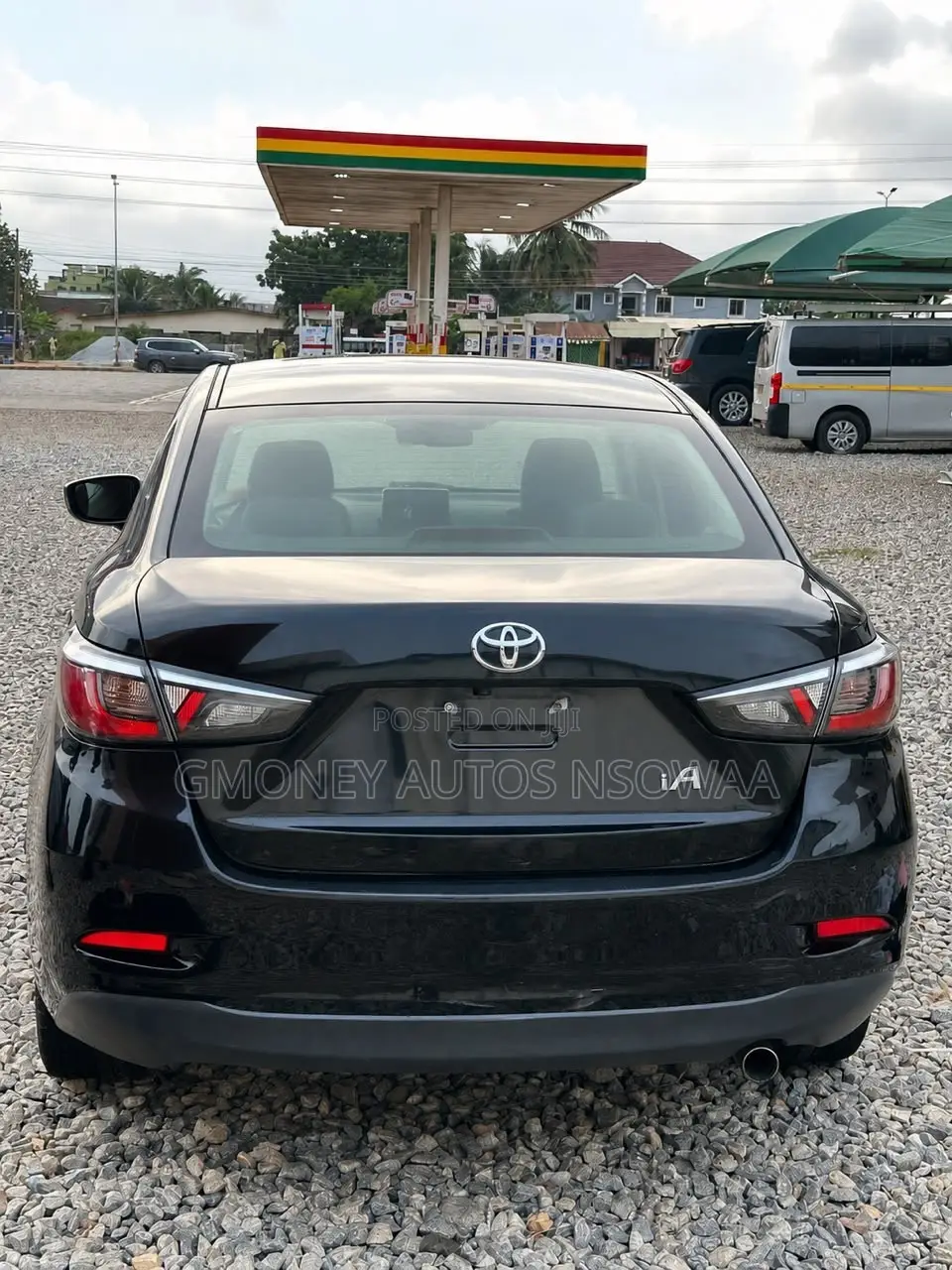 Toyota Yaris iA 1.5 FWD 2017 Black