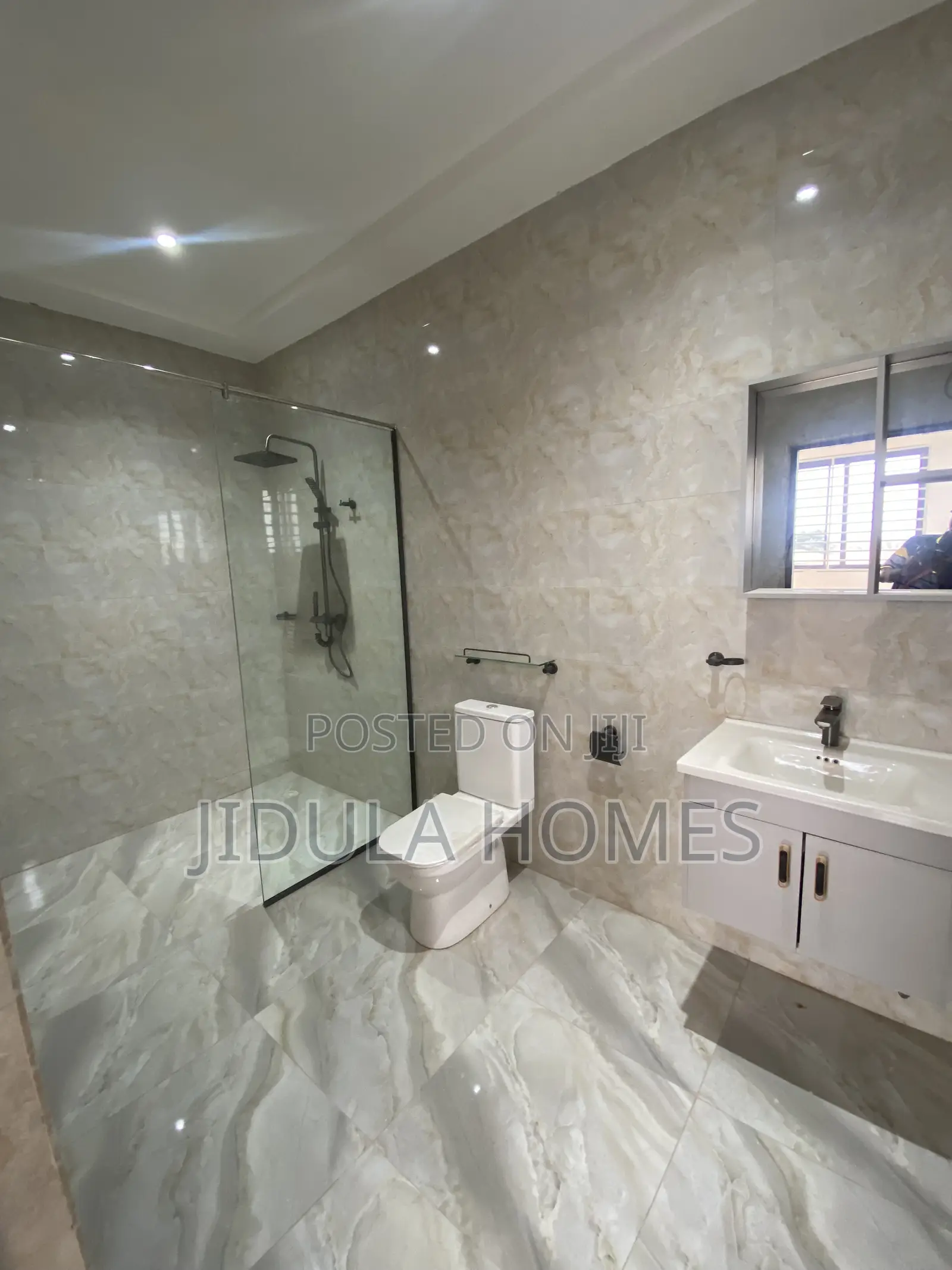 2bdrm Apartment in Lakeside New Legon for rent