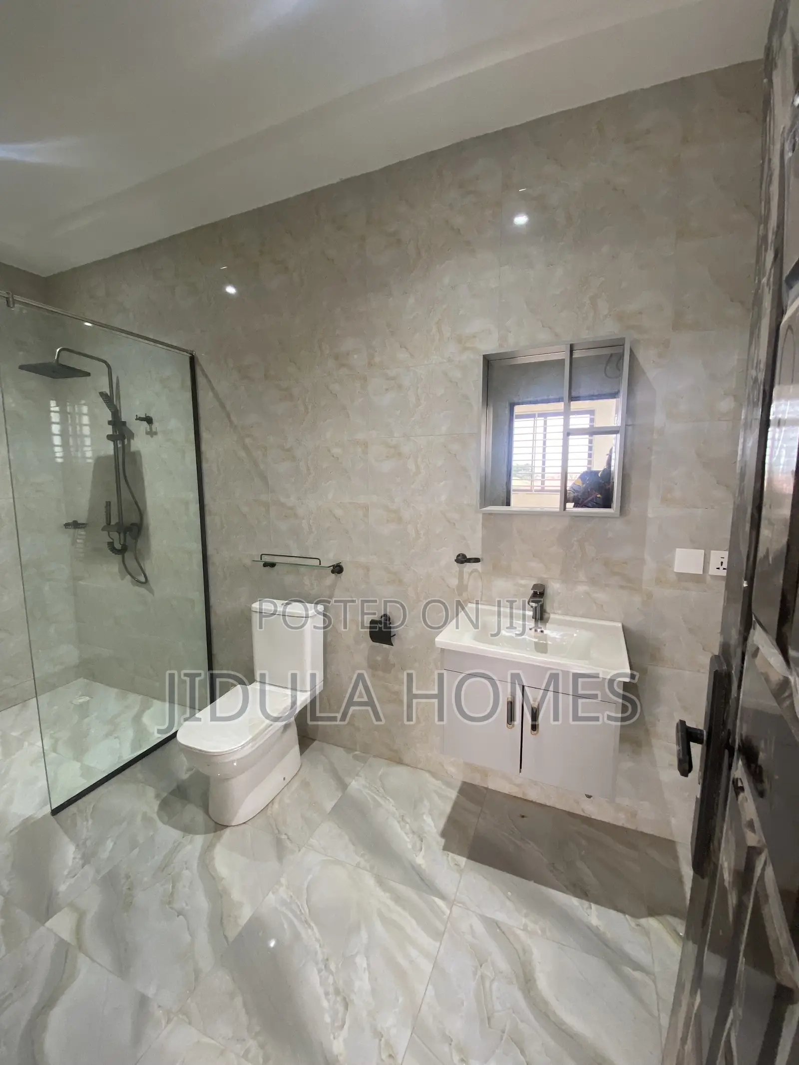 2bdrm Apartment in Lakeside New Legon for rent