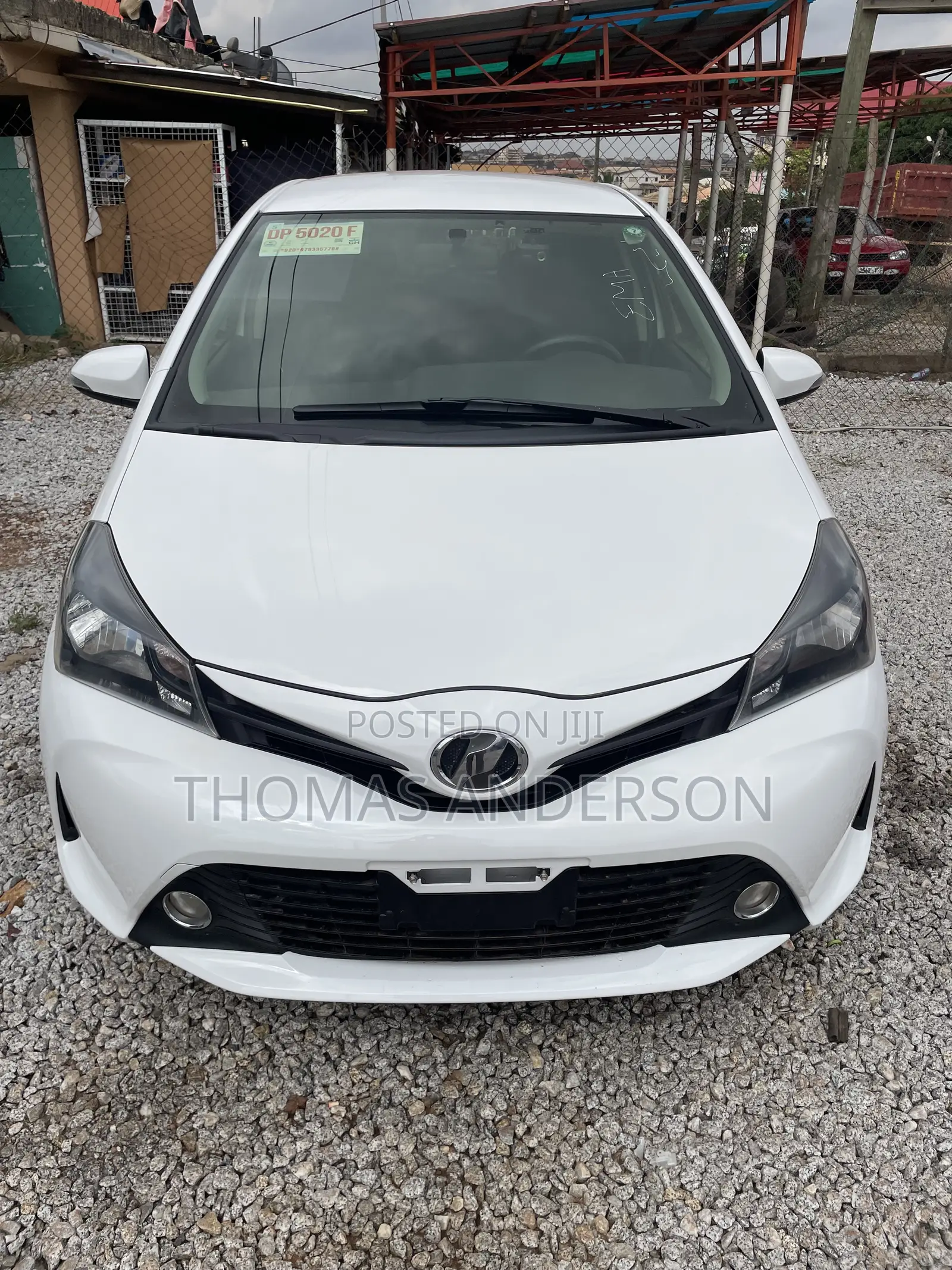 Toyota Vitz 2014 White