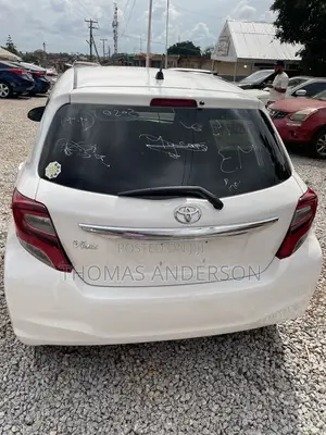 Toyota Vitz 2014 White