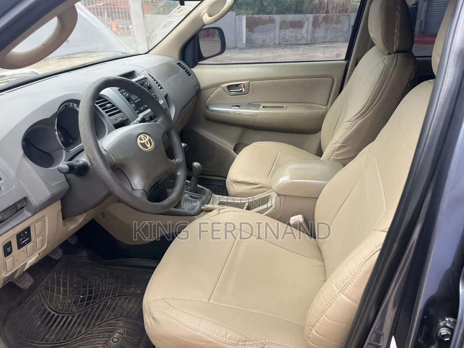 Toyota Fortuner 2012 Blue