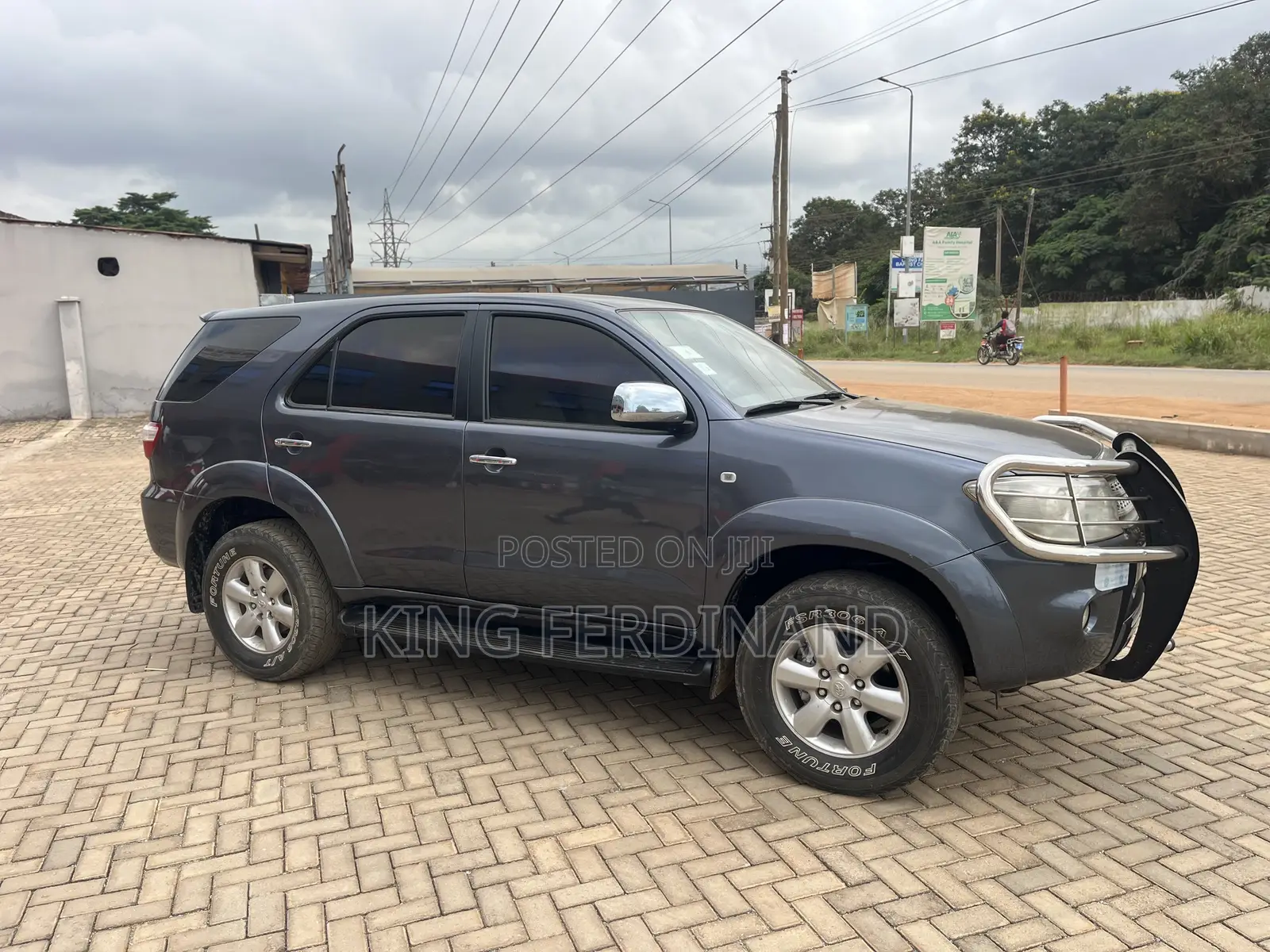 Toyota Fortuner 2012 Blue