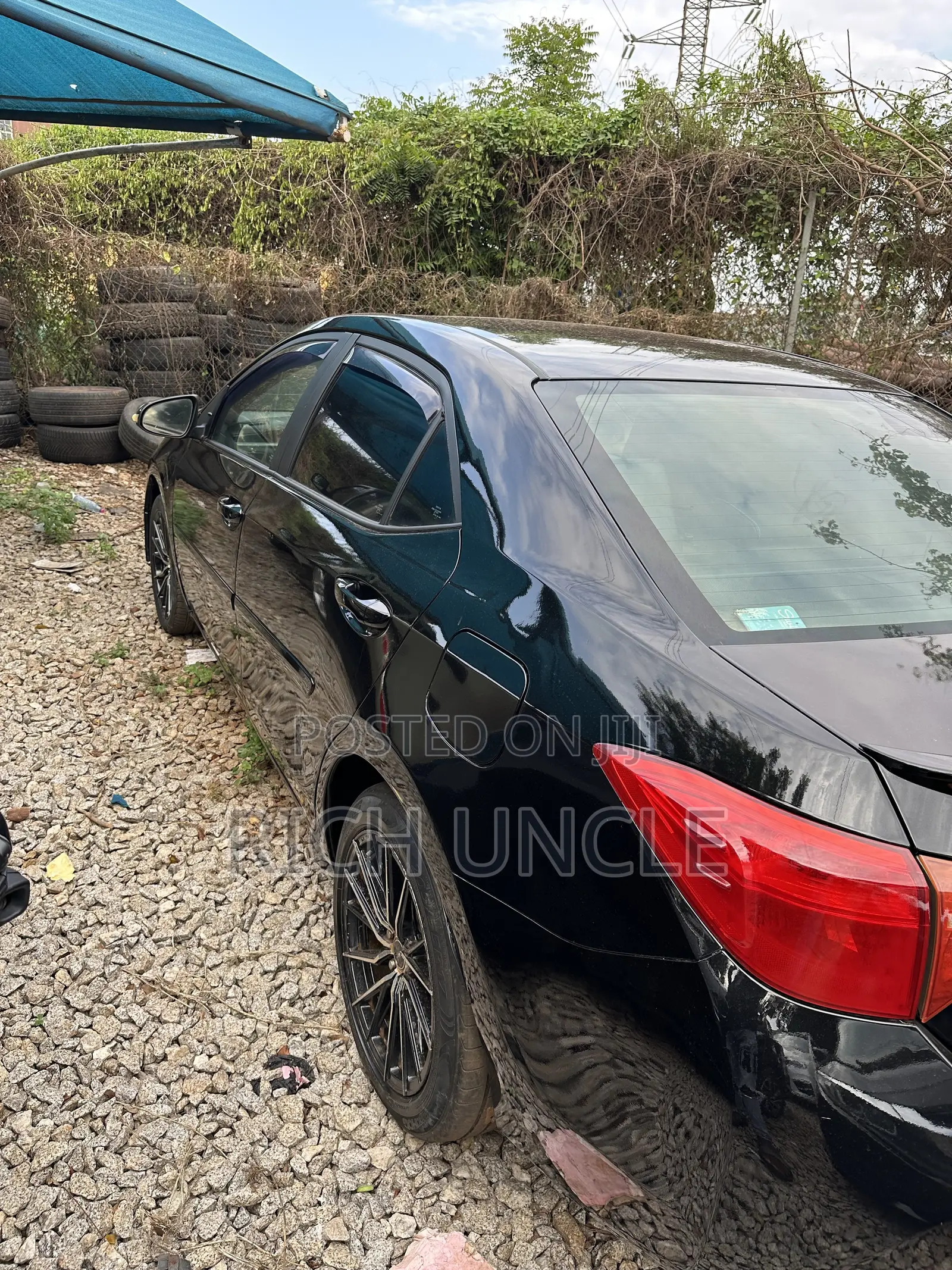 Toyota Corolla S 4dr Sedan (1.8L 4cyl CVT) 2016 Black