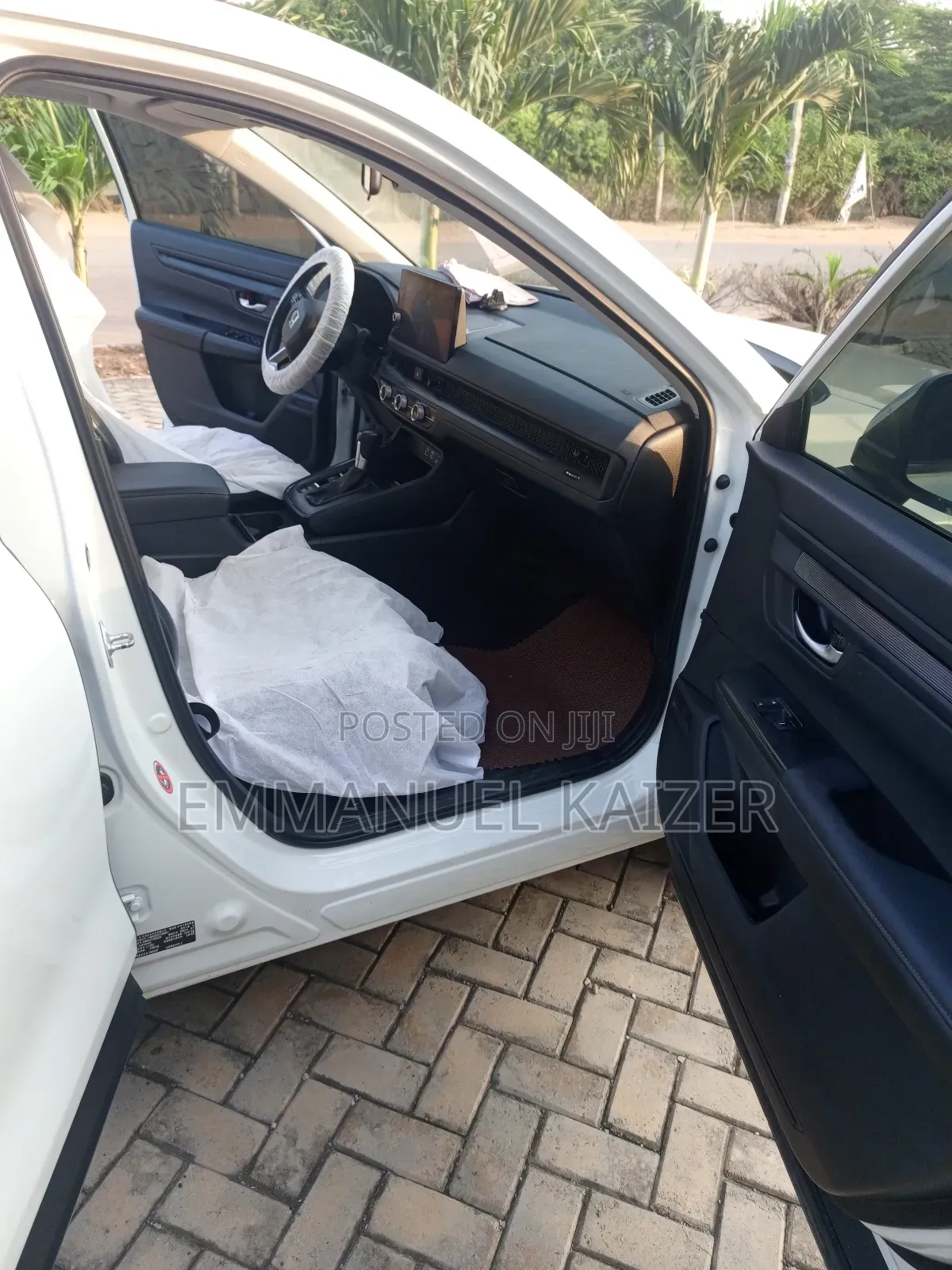 Honda CR-V 2024 White