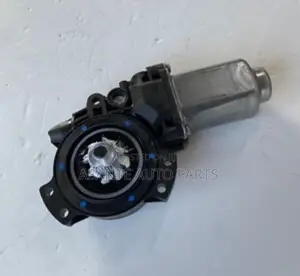 Hyundai Santa Fe 2010-12 Door Regulator Motor
