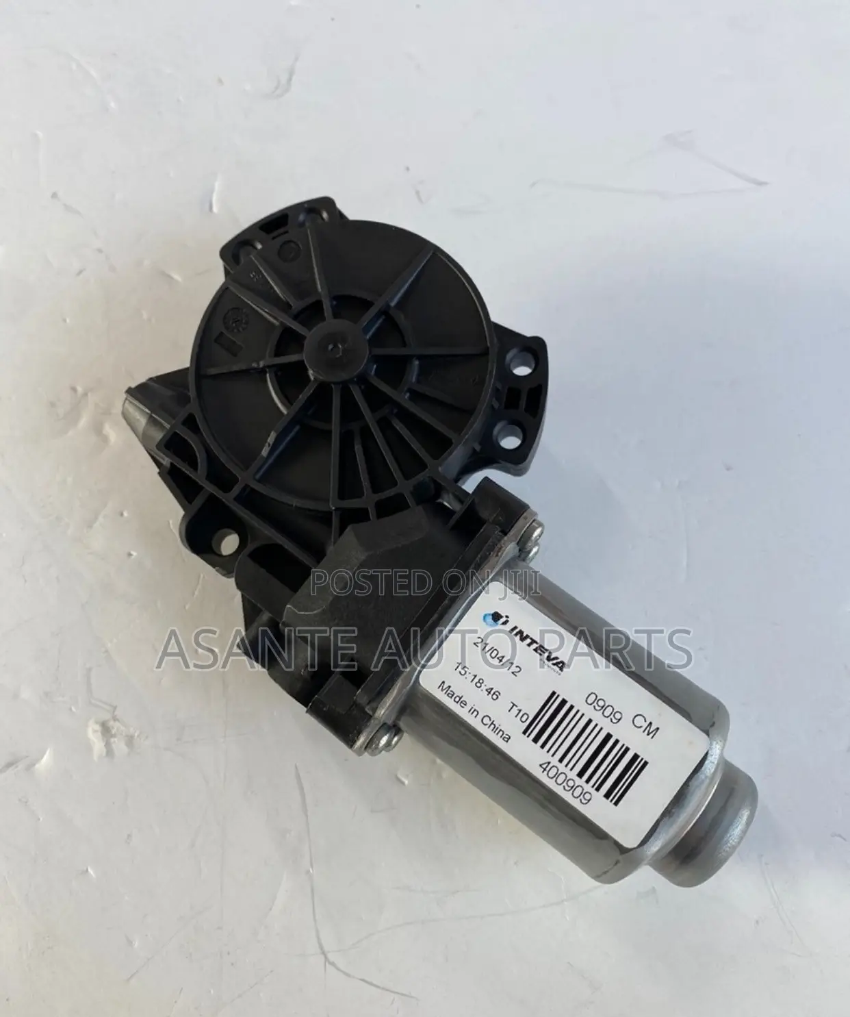 Hyundai Santa Fe 2010-12 Door Regulator Motor