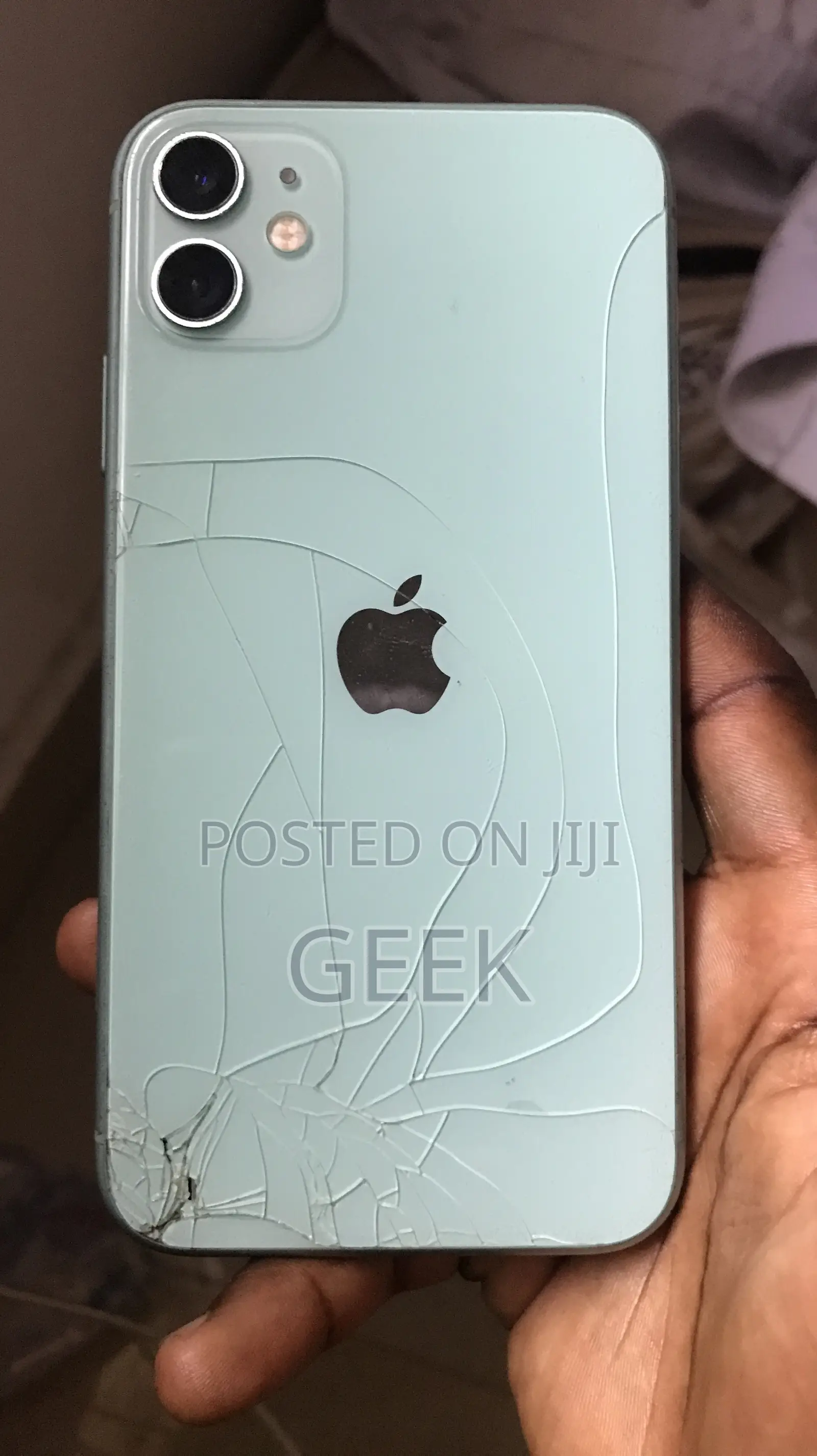 Apple iPhone 11 64 GB Green