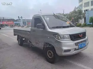 Used Wuling Flatbed Mini‐Truck From China