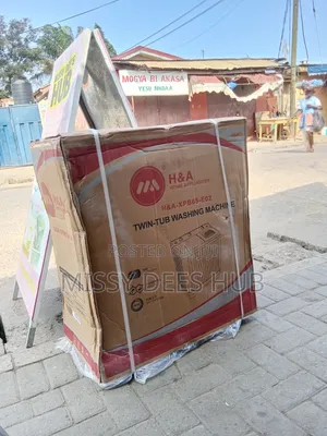 H a 7kg Twin Tub Washing Machine